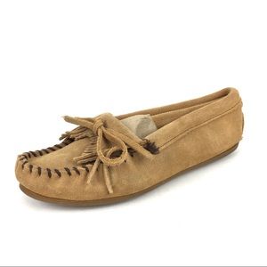 Minnetonka Moccasins Slip On Wmns Sz 6